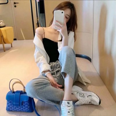 自梳女粤语